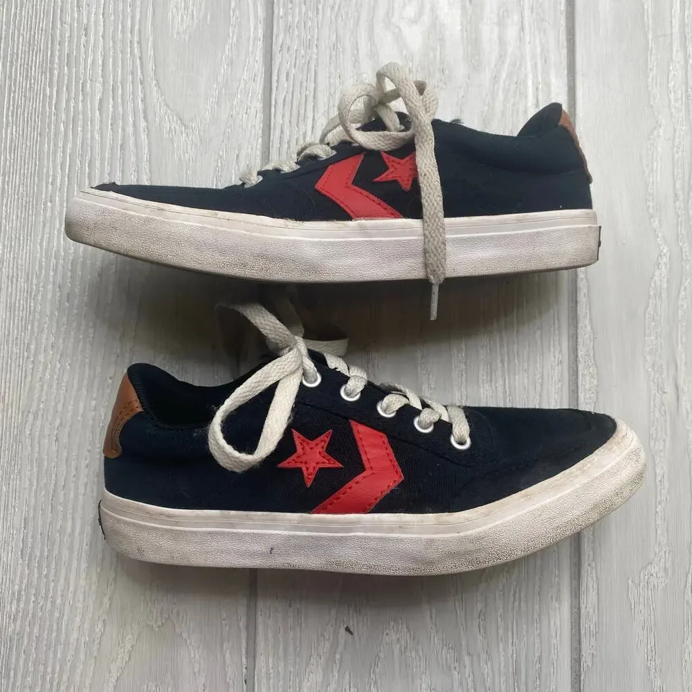 Converse Black & Red One Star Low-Top Sneakers Youth Size 1.5 Y